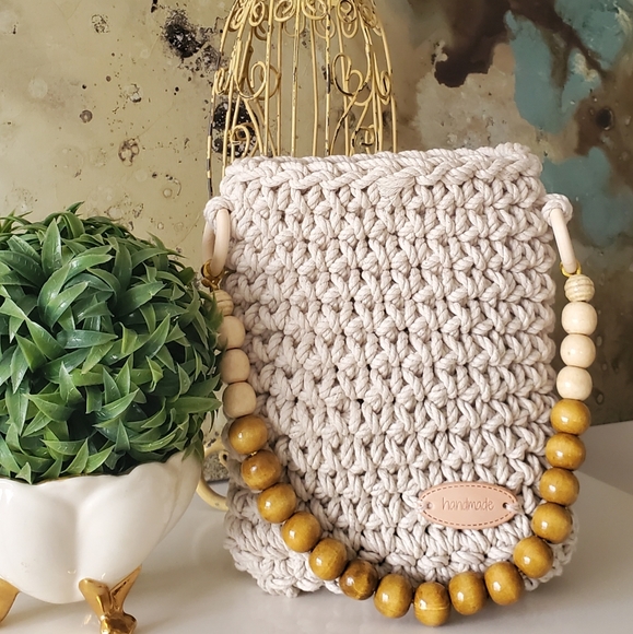 Deep Pocket Crochet Bag - Picture 3 of 5